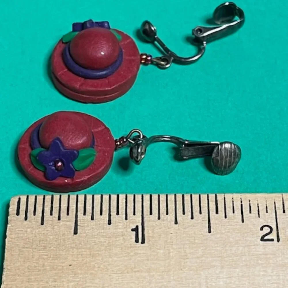 VTG Handcrafted Red Hat Purple Flowers Trim Polymer Clay Clip-on Earrings .75